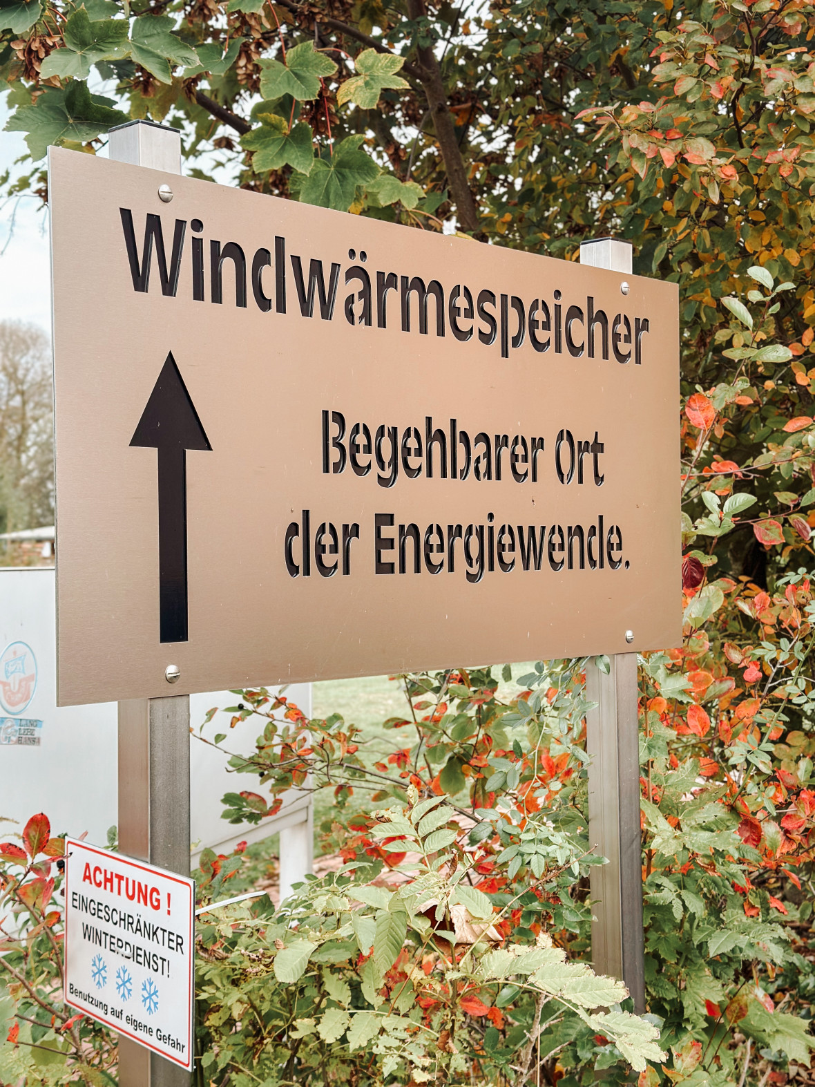 Wegweiser zum Windspitzenwärmespeicher